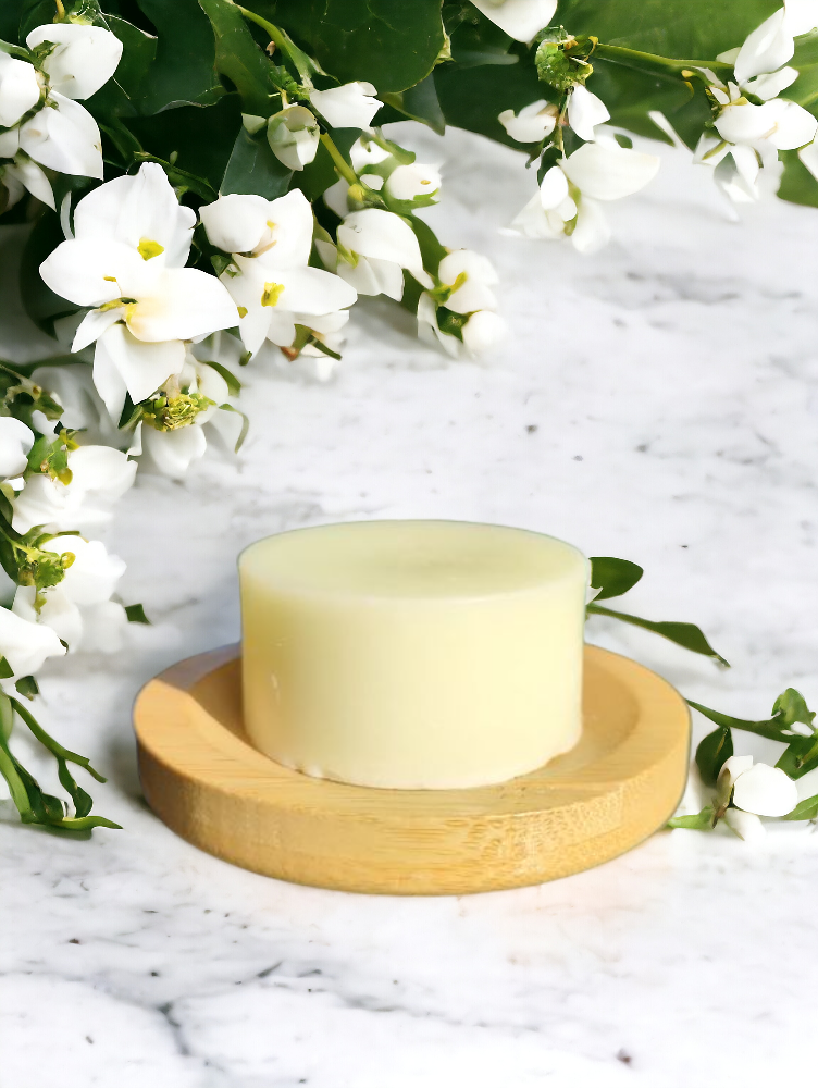 Grow Natural™ – Jasmin & Kamomill Balsam – närbild av balsamkaka