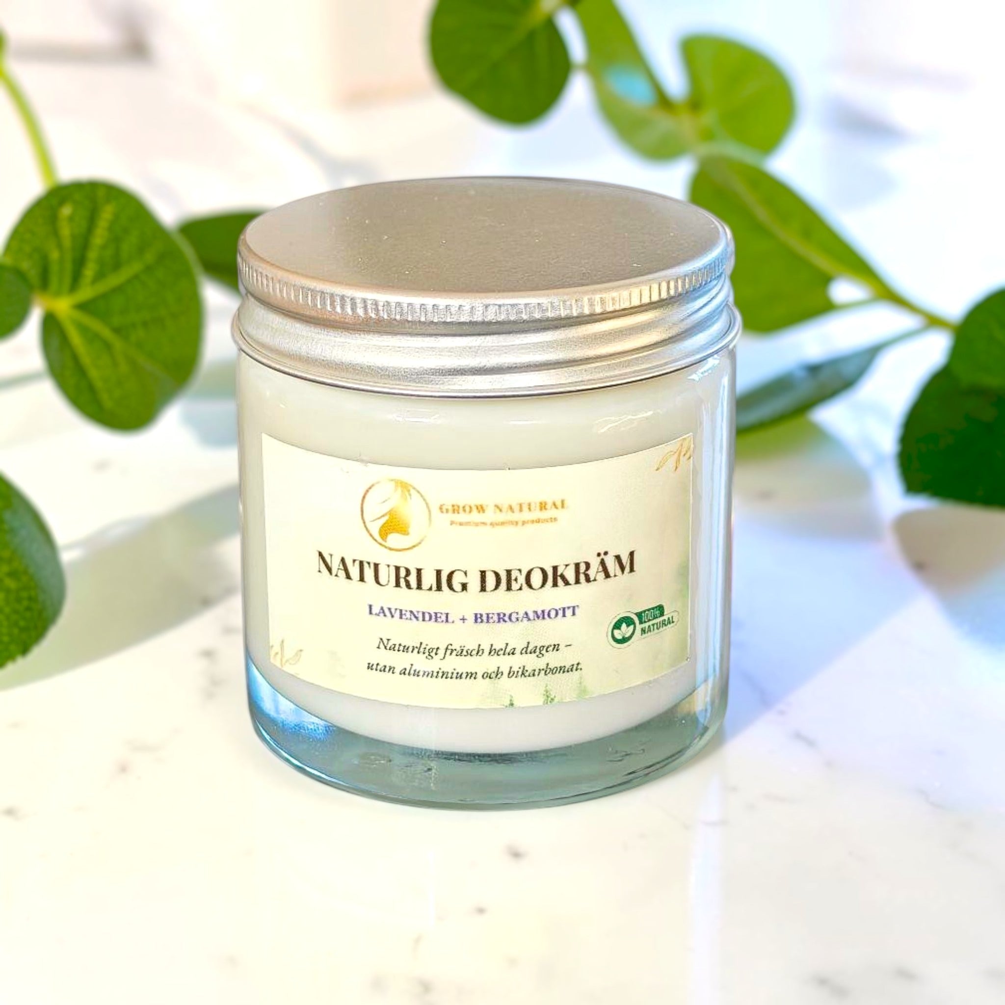 Naturlig deokräm utan aluminium och bikarbonat med lavendel och bergamott